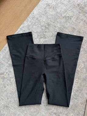 Abercrombie YPB Sculpt Flare leggings